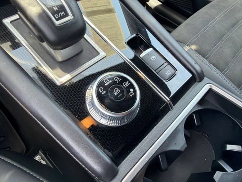 Used 2024 Mitsubishi Outlander SE Black Edition FWD image 31