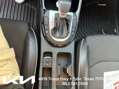 Used 2024 Kia Forte GT-Line FWD image 22