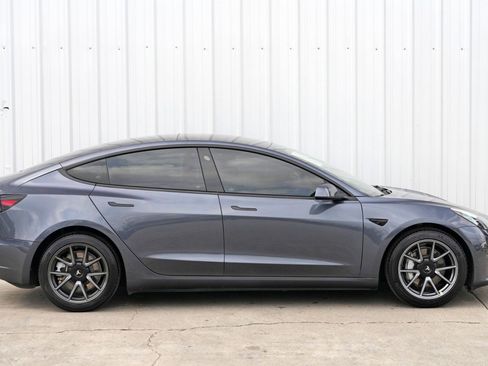 Used 2023 Tesla Model 3 Standard Range image 54