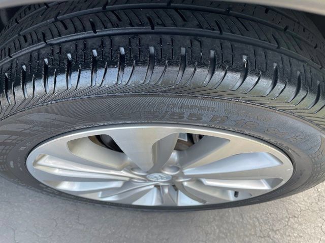 Used 2019 Buick Encore Preferred FWD image 26