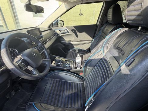 Used 2022 Mitsubishi Outlander ES AWD/4WD image 15