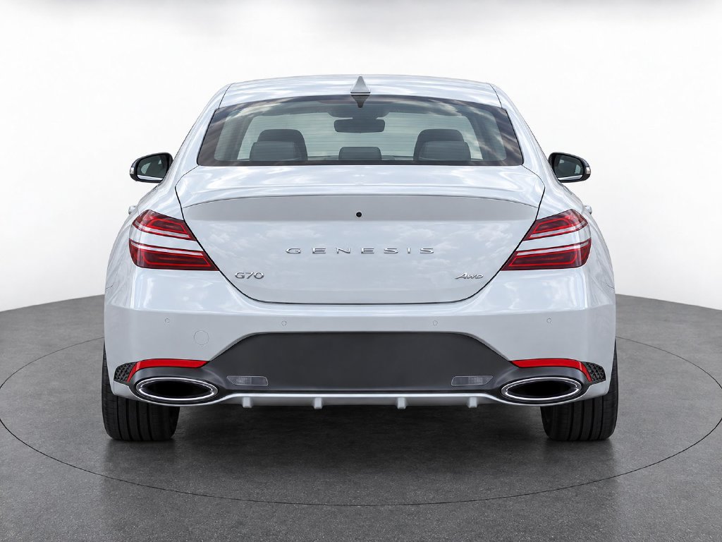 Used 2025 Genesis G70 2.5T AWD/4WD image 7