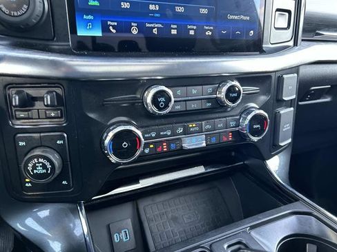 Used 2022 Ford F150 Lariat w/ Equipment Group 502A High image 33