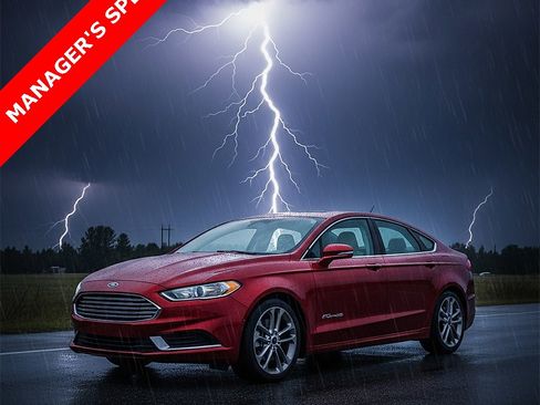 Used 2019 Ford Fusion Energi Titanium image 1