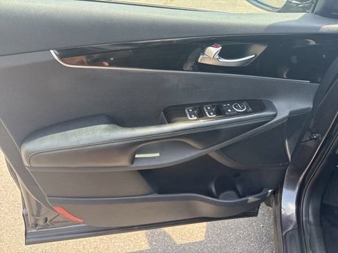 Used 2019 Kia Sorento EX FWD image 14