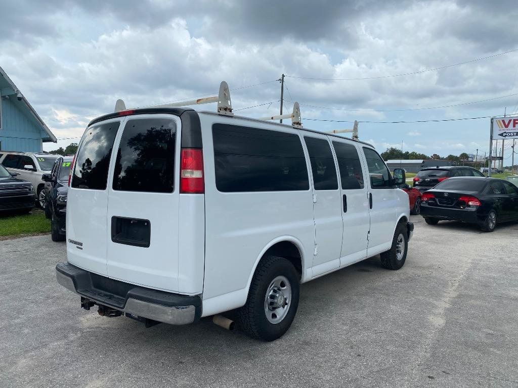 Used 2016 Chevrolet Express 2500 LT w/ LT Preferred Equipment Group RWD image 7