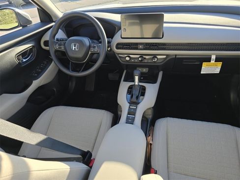 New 2026 Honda HR-V LX image 23