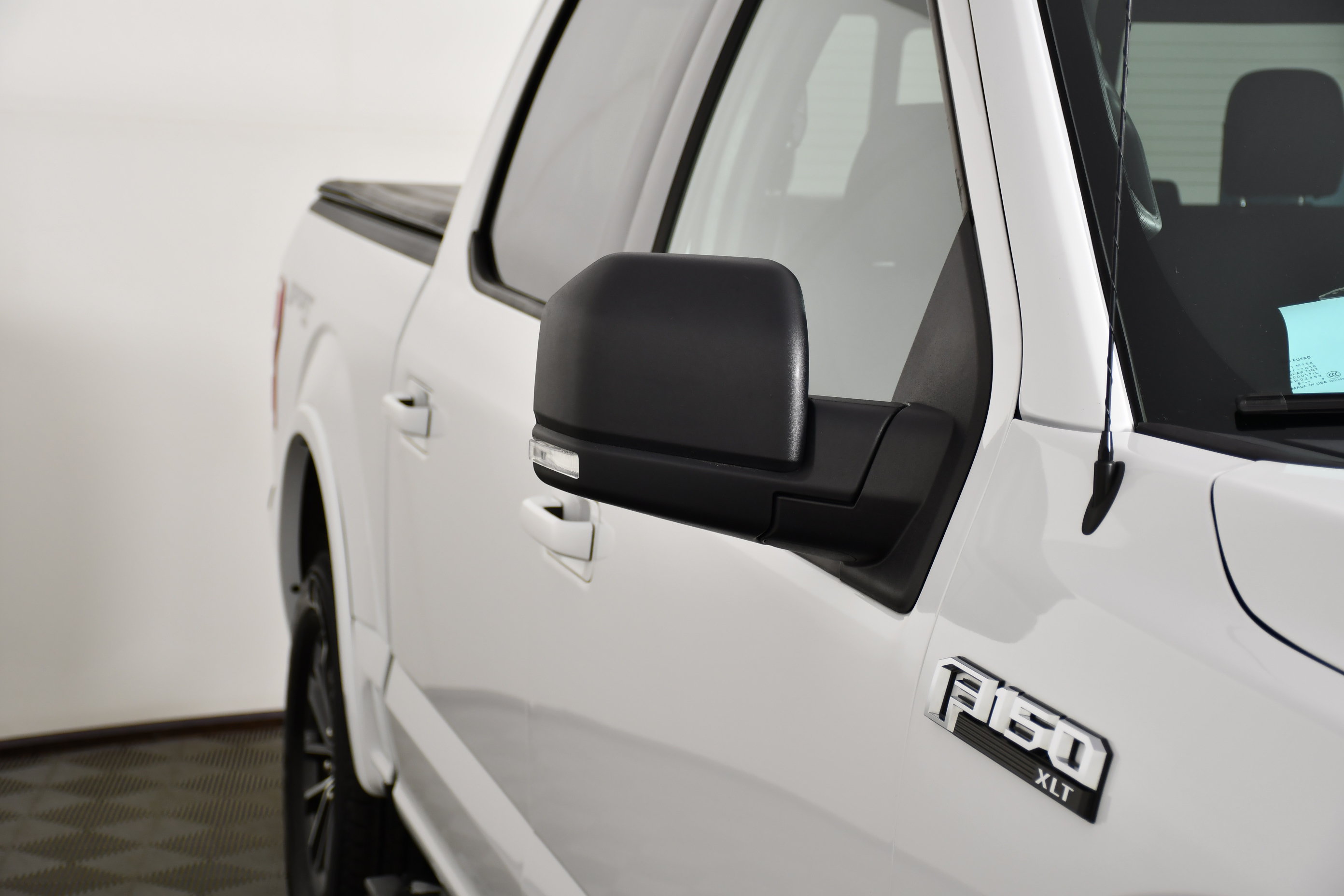 Used 2020 Ford F150 XLT w/ Equipment Group 302A Luxury AWD/4WD image 14