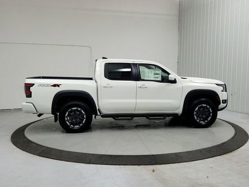 New 2026 Nissan Frontier PRO-4X w/ Pro-4x Convenience Package image 8