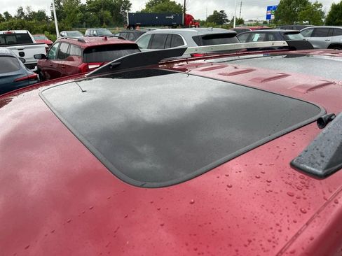 Used 2019 GMC Acadia Denali w/ LPO, Floor Liner Package AWD/4WD image 9