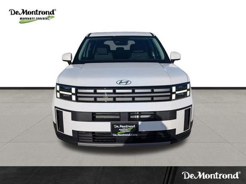 New 2026 Hyundai Santa Fe SE image 2