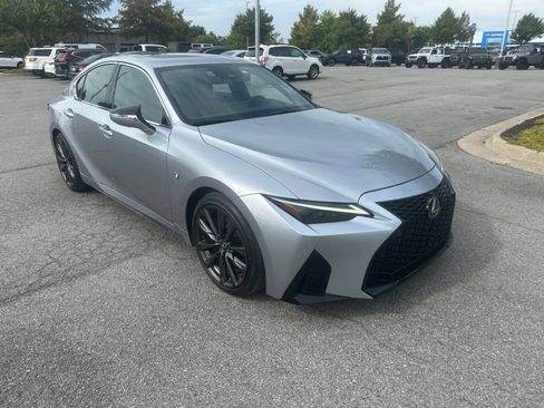 Used 2024 Lexus IS 350 F Sport RWD image 3
