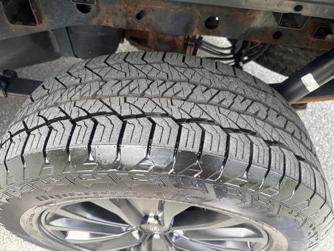 Used 2020 Ford F150 XLT w/ Equipment Group 302A Luxury AWD/4WD image 12
