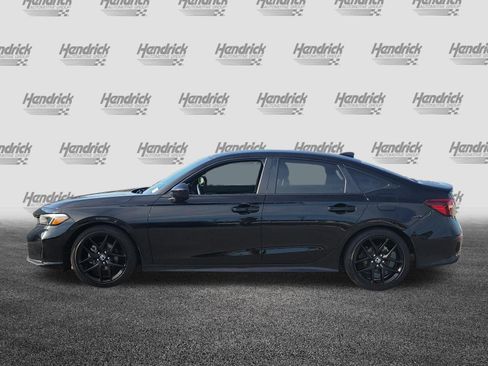 Used 2025 Honda Civic Sport image 4