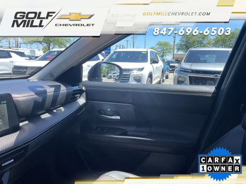 Used 2025 Nissan Kicks SR AWD/4WD image 25