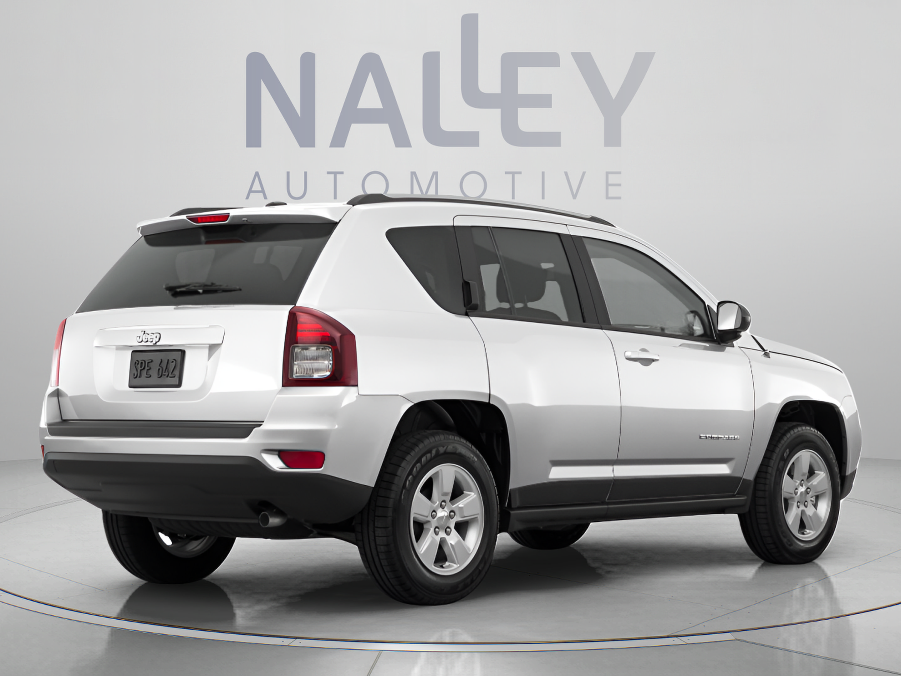 Used 2016 Jeep Compass Sport w/ Power Value Group FWD image 3