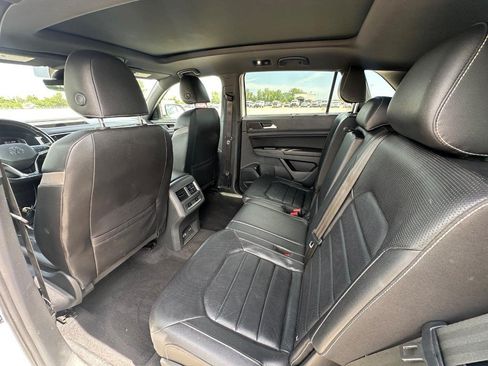 Used 2020 Volkswagen Atlas Cross Sport SEL Premium w/ Cross Sport MDO Package AWD/4WD image 10