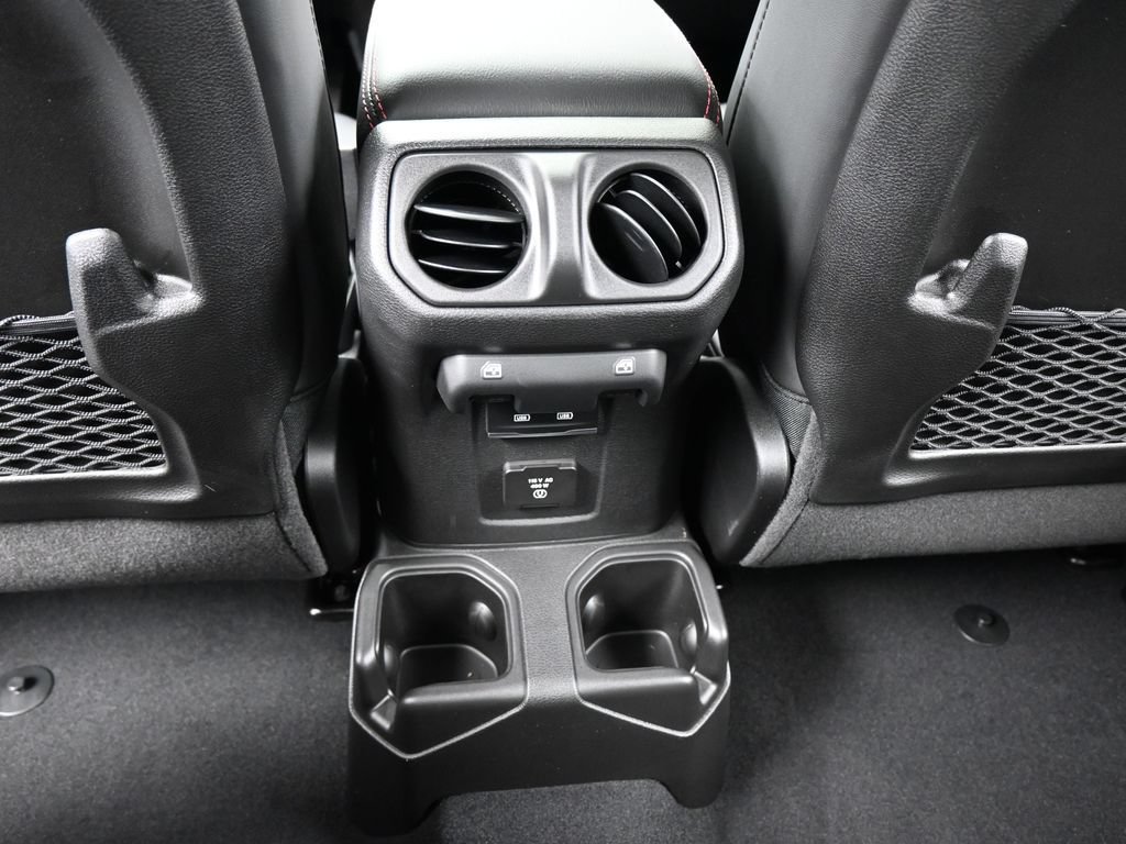 New 2026 Jeep Gladiator Rubicon w/ Steel Power Dome Hood Package AWD/4WD image 30