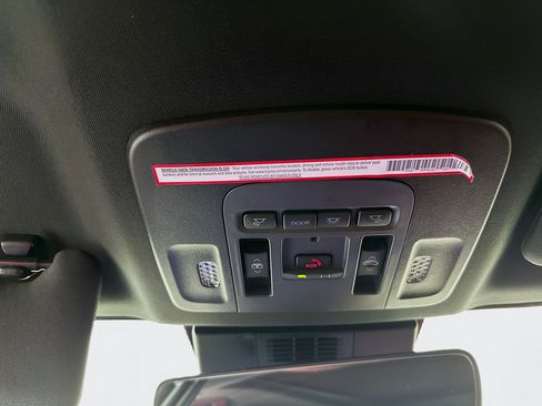 Used 2025 Toyota Camry XSE FWD image 18