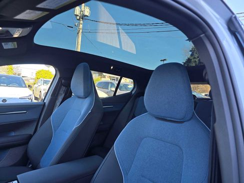 New 2026 Volvo EX30 Plus image 21