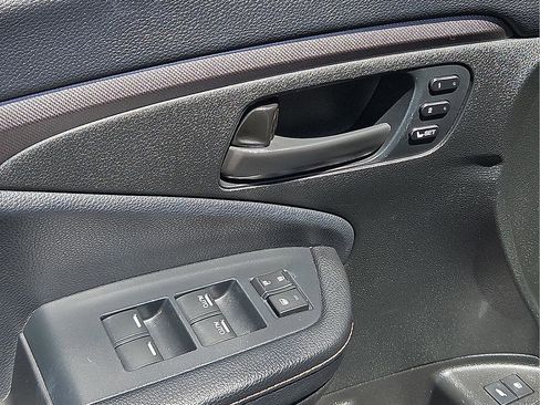 Used 2022 Honda Passport TrailSport image 10