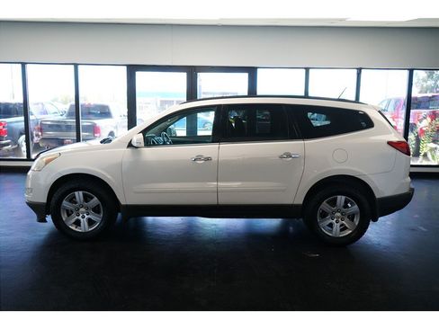 Used 2012 Chevrolet Traverse LT AWD/4WD image 4