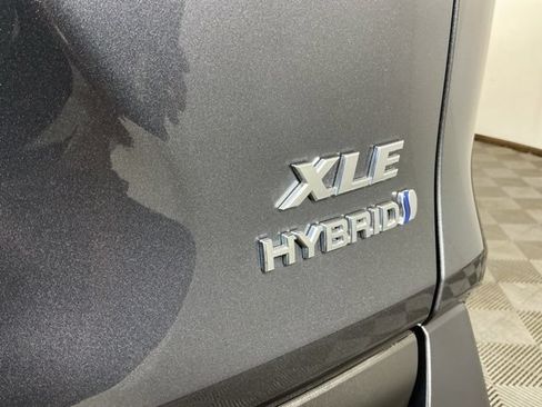 Used 2023 Toyota RAV4 XLE w/ XLE Grade Weather Package AWD/4WD image 11