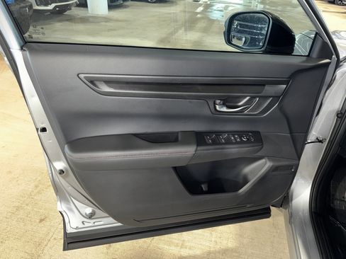 Used 2024 Honda CR-V Sport image 16