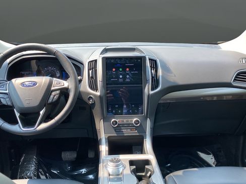 Used 2023 Ford Edge SEL w/ Convenience Package AWD/4WD image 11