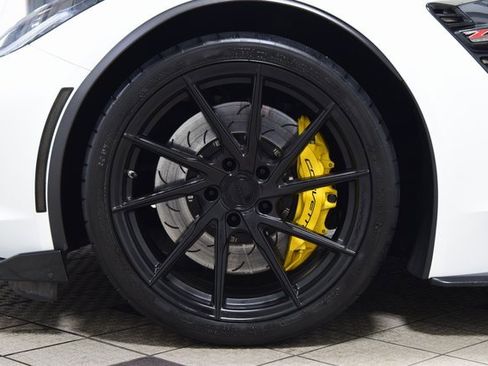 Used 2016 Chevrolet Corvette Z06 w/ 2LZ Preferred Equipment Group image 29