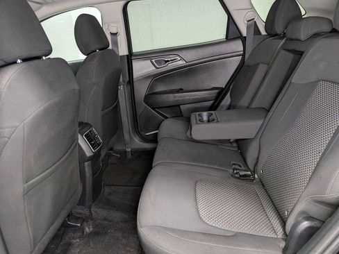 Certified 2023 Kia Sportage LX image 22