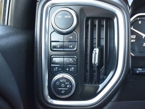 Used 2020 GMC Sierra 1500 AT4 w/ AT4 Premium Package image 18