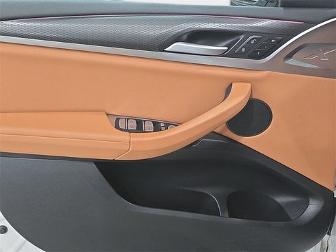 Used 2024 BMW X4 xDrive30i w/ Premium Package image 21