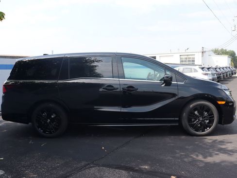 New 2026 Honda Odyssey Sport-L image 6