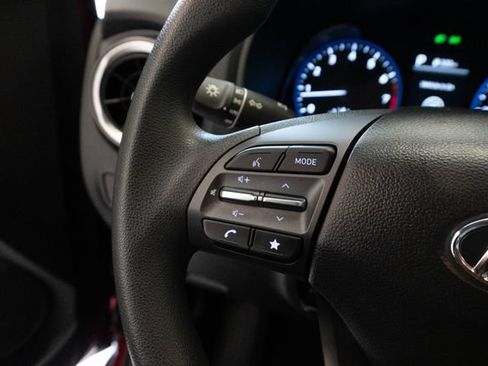 Used 2023 Hyundai Kona SEL w/ Cargo Package FWD image 8