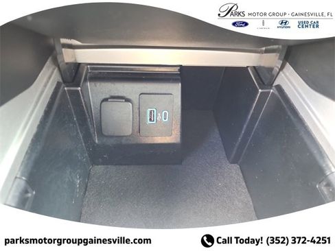 Certified 2023 Ford Explorer Limited w/ Equipment Group 301A image 22