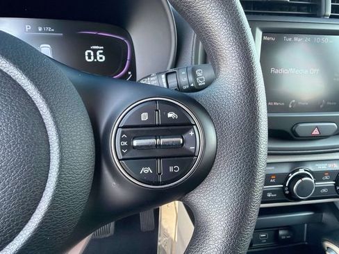 Used 2024 Kia Soul LX w/ Option Group 015 image 25