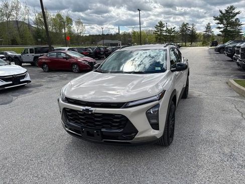 New 2026 Chevrolet Trax ACTIV FWD image 27