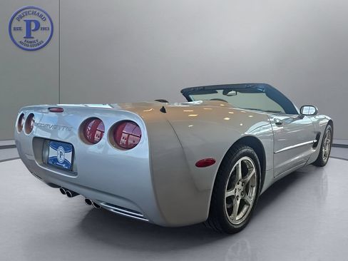 Used 2003 Chevrolet Corvette Convertible w/ Preferred Equipment Group1 RWD image 8