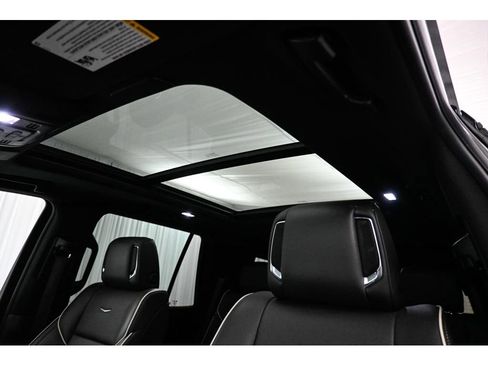Used 2024 Cadillac Escalade Premium Luxury w/ LPO, Floor Liner Package AWD/4WD image 37