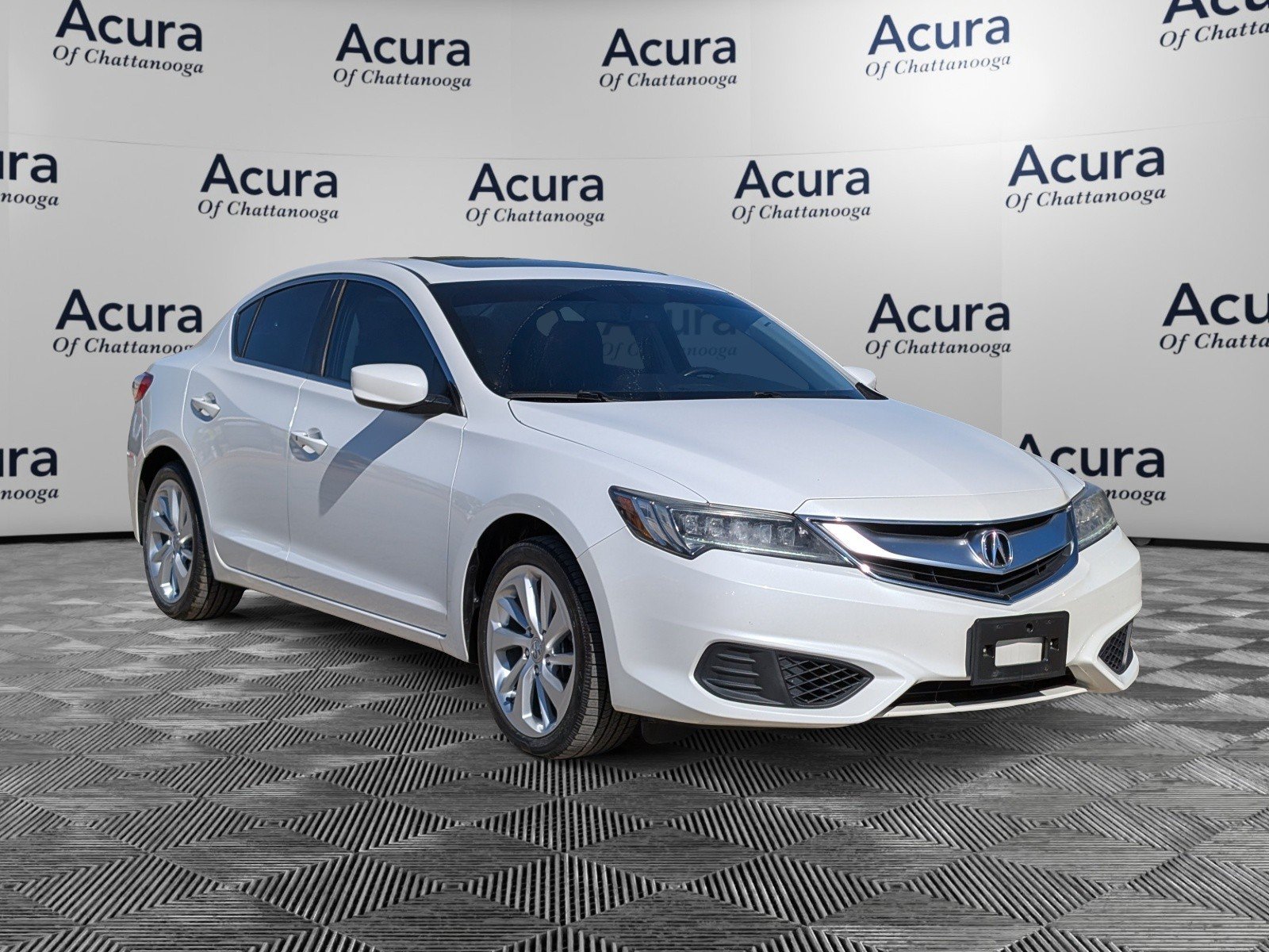 Used 2018 Acura ILX FWD image 1