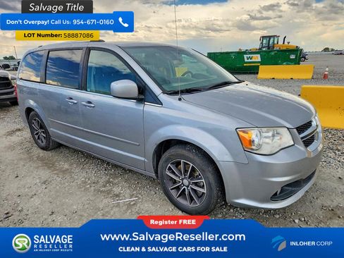 Used 2017 Dodge Grand Caravan SXT FWD image 5