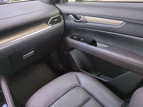 Used 2023 MAZDA CX-5 Signature image 17