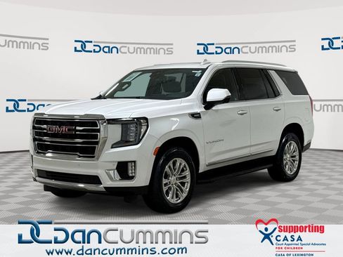 Used 2023 GMC Yukon SLT w/ SLT Premium Package AWD/4WD image 1