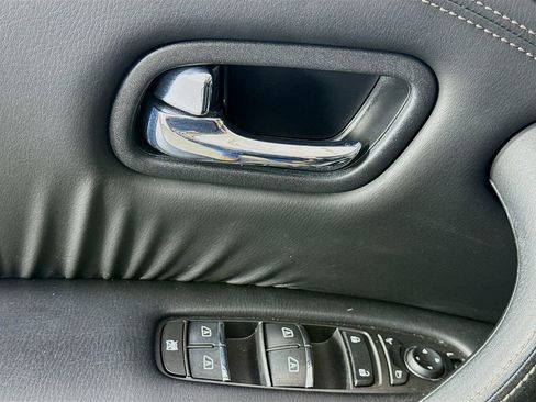 Used 2023 Nissan Armada Platinum w/ Captain's Chairs Package image 21