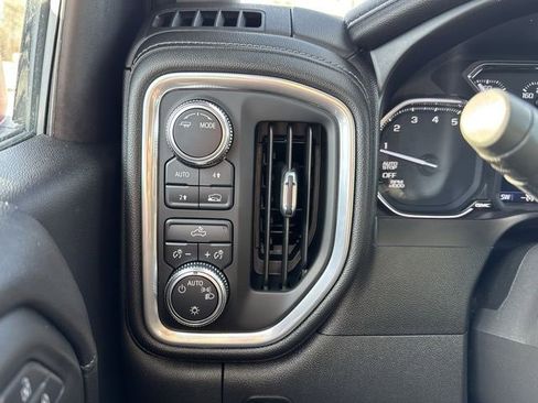 Certified 2021 GMC Sierra 1500 SLE image 17
