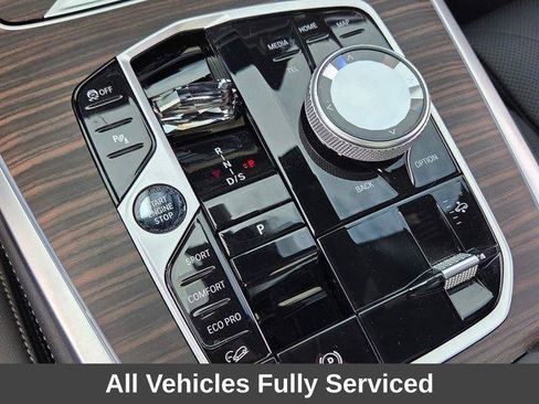 Used 2025 BMW X7 xDrive40i w/ Executive Package image 21