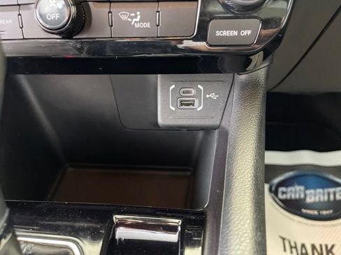 Used 2023 Jeep Compass Latitude AWD/4WD image 29