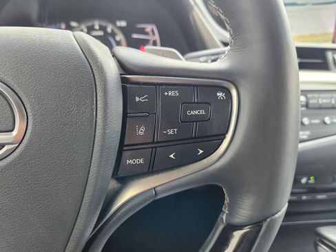 Used 2019 Lexus ES 350 w/ Premium Package FWD image 28