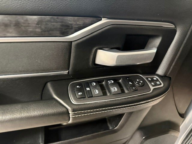 Certified 2024 RAM 2500 Big Horn w/ Night Edition AWD/4WD image 43